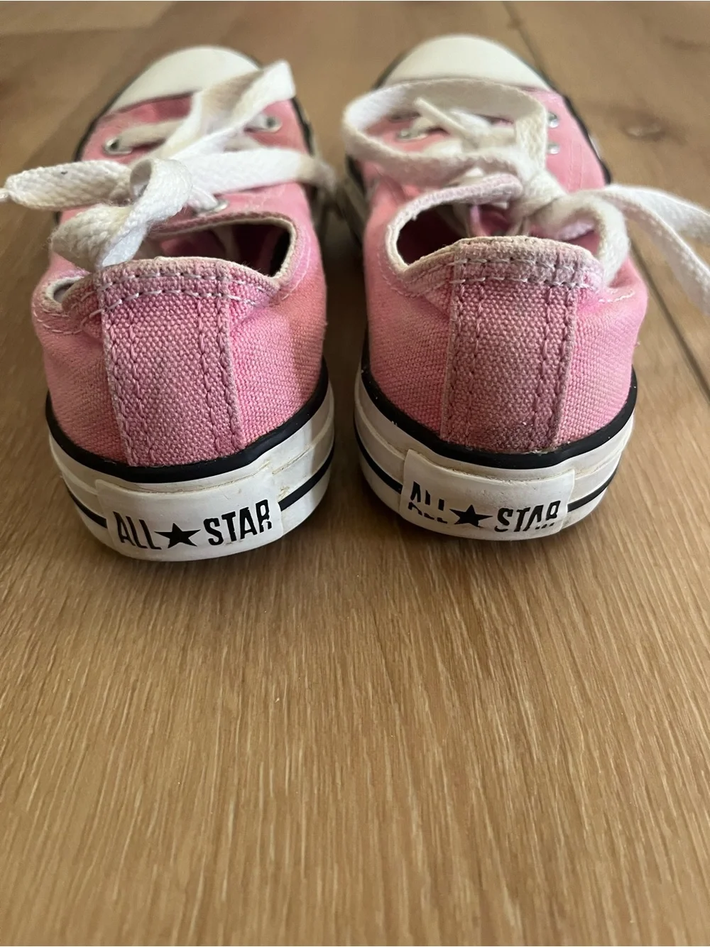 Converse Kids Pink Canvas Low-Top Sneakers